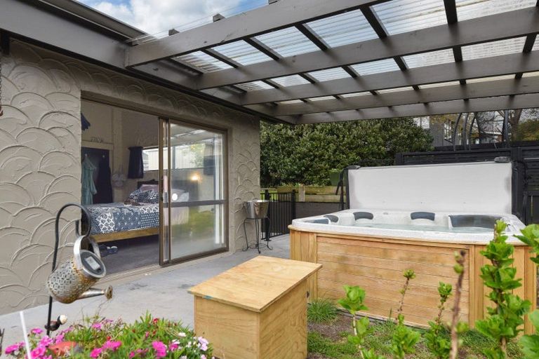 Photo of property in 19 Neri Crescent, Pomare, Rotorua, 3015