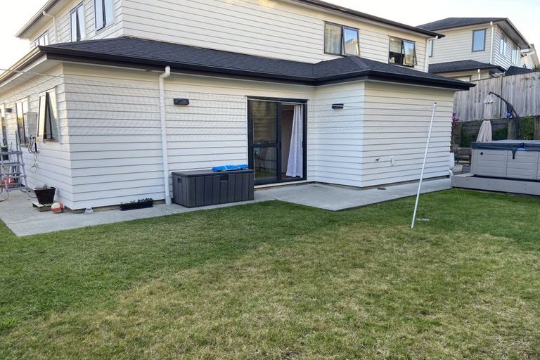 Photo of property in 29 Tawa Place, Orewa, 0931