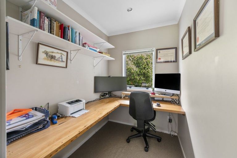 Photo of property in 42 Rogers Road, Bay View, Napier, 4104