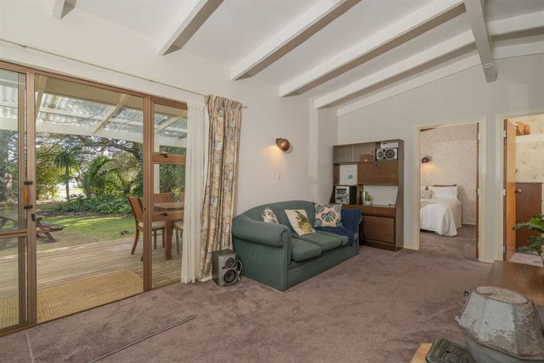 Photo of property in 26 Hardy Place, Cooks Beach, Whitianga, 3591