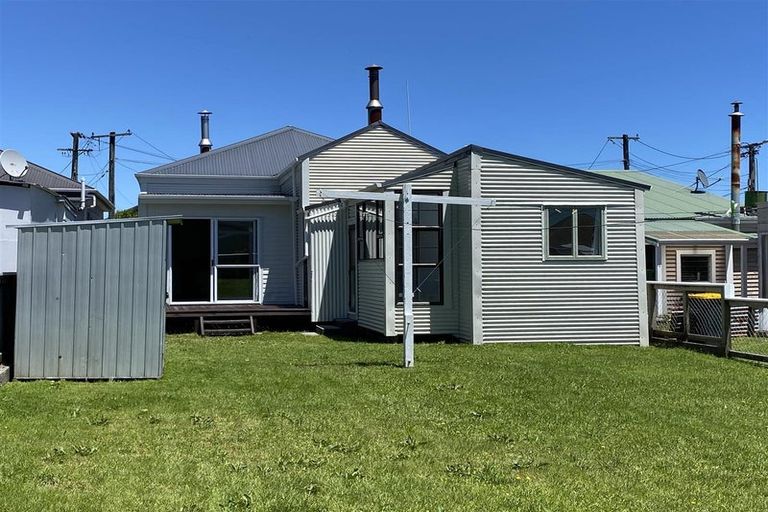 Photo of property in 17 O'donnell Street, Greymouth, 7805