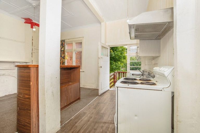 Photo of property in 372 South Road, Caversham, Dunedin, 9012