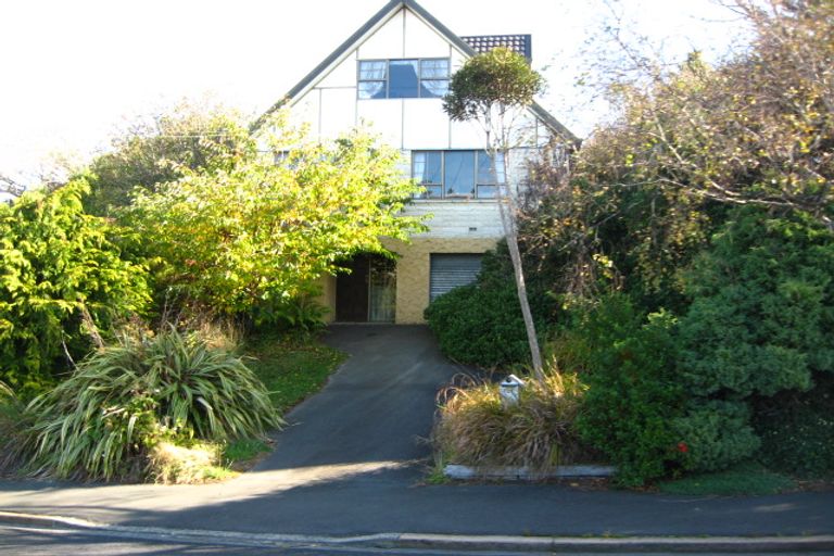 Photo of property in 245 Helensburgh Road, Helensburgh, Dunedin, 9010