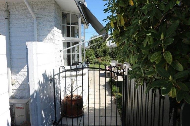 Photo of property in 64 Halton Street, Strowan, Christchurch, 8052