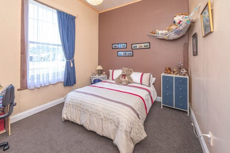 Photo of property in 13 Burton Avenue, Whanganui East, Whanganui, 4500