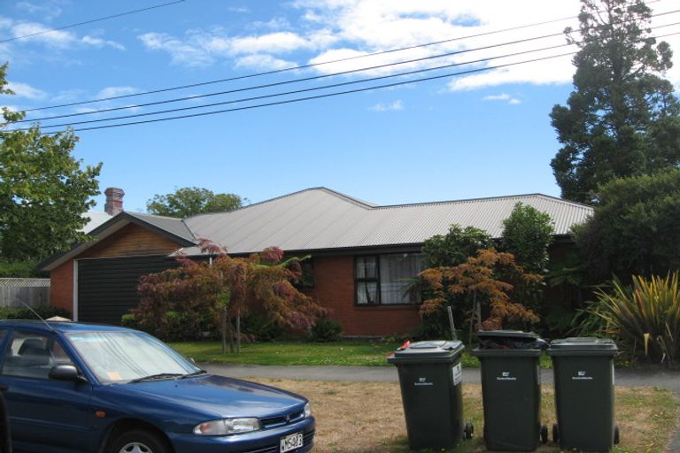 Photo of property in 43 Oxley Avenue, St Albans, Christchurch, 8014