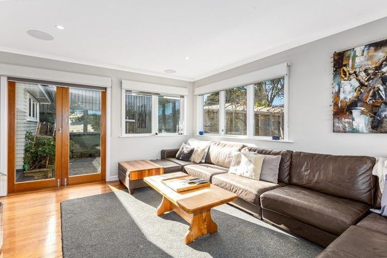 Photo of property in 42 Buckley Road, Southgate, Wellington, 6023