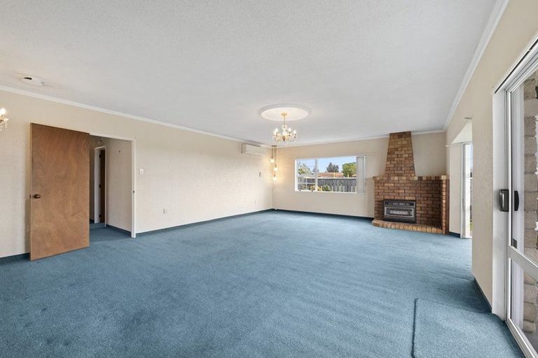 Photo of property in 140 Parklands Avenue, Bell Block, New Plymouth, 4312
