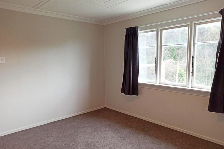 Photo of property in 60 Glen Road, Mornington, Dunedin, 9011