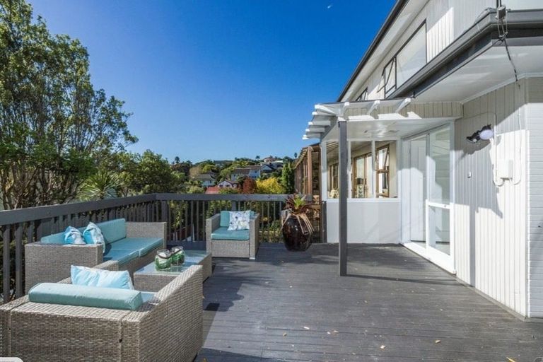 Photo of property in 2/15 Long Bay Drive, Torbay, Auckland, 0630