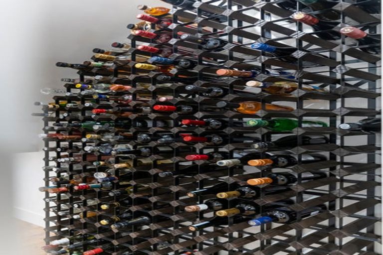 Photo of property in 21 Oscar Road, Greenhithe, Auckland, 0632