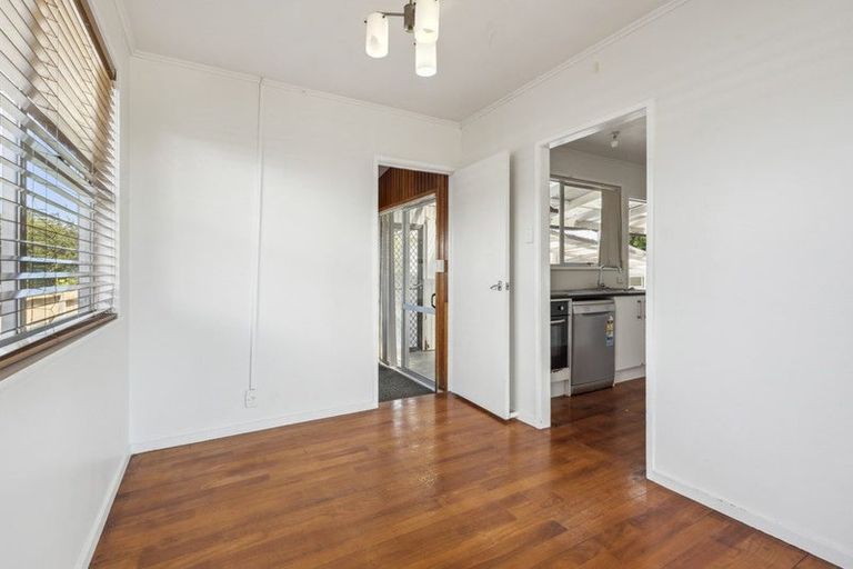 Photo of property in 35 Fairlight Place, Manurewa, Auckland, 2102