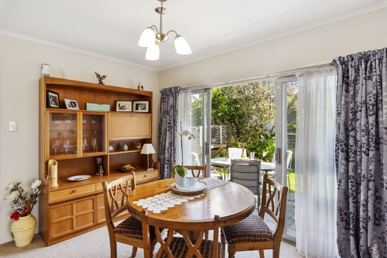 Photo of property in 20 Rimu Street, Waikanae, 5036