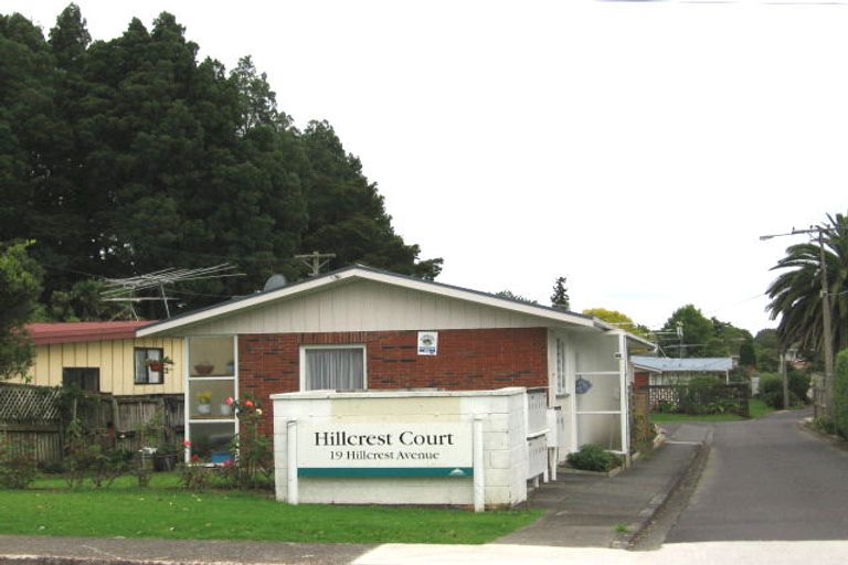 Photo of property in 19 Hillcrest Avenue, Hillcrest, Auckland, 0627