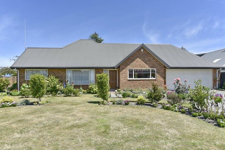 Photo of property in 20-22 Kingsbury Avenue, Rangiora, 7400