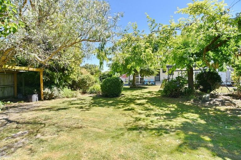 Photo of property in 7 Kowai Place, Amberley, 7410