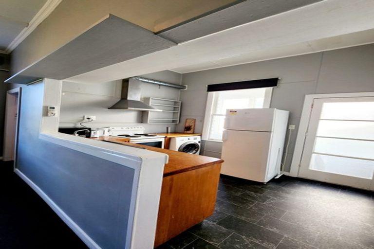 Photo of property in 117 Wallace Street, Mount Cook, Wellington, 6021