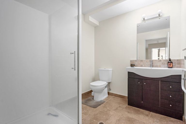 Photo of property in 3/1 Gracechurch Drive, Flat Bush, Auckland, 2016