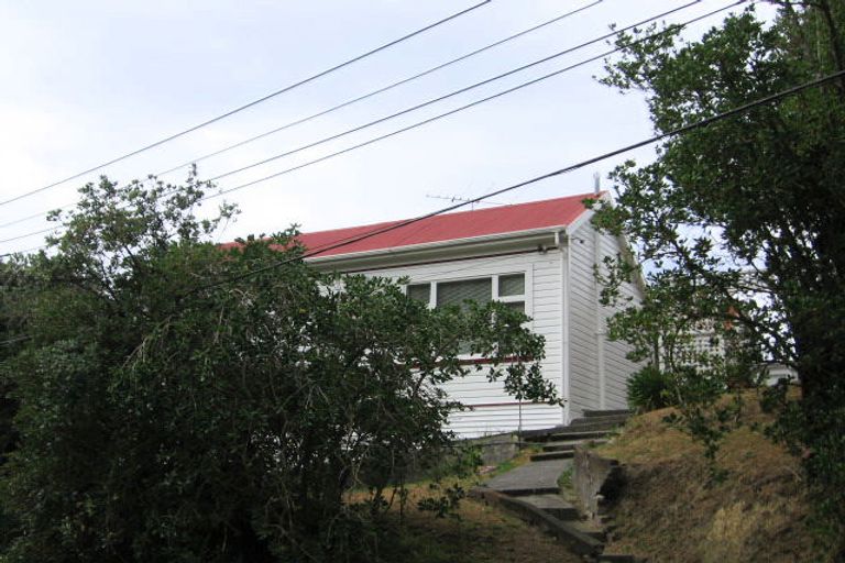 Photo of property in 15 Tyne Street, Island Bay, Wellington, 6023