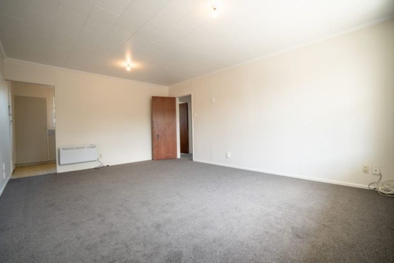 Photo of property in 4/10 Kowhai Avenue, Takaro, Palmerston North, 4410