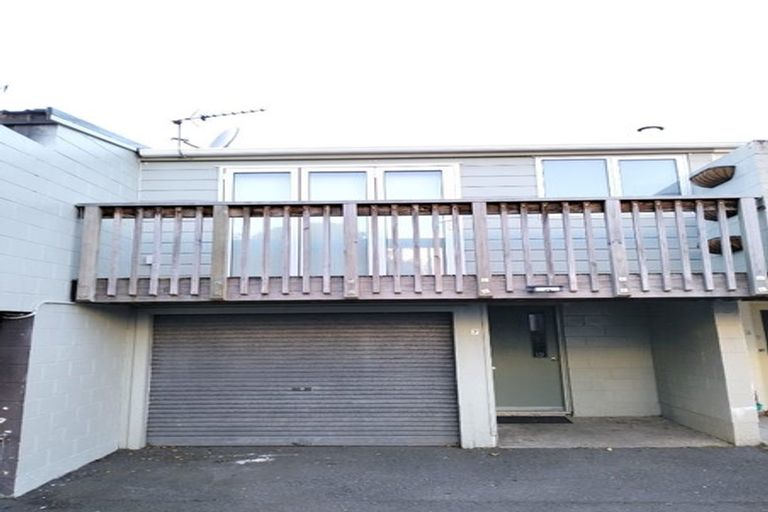 Photo of property in 7/23 Collins Avenue, Tawa, Wellington, 5028