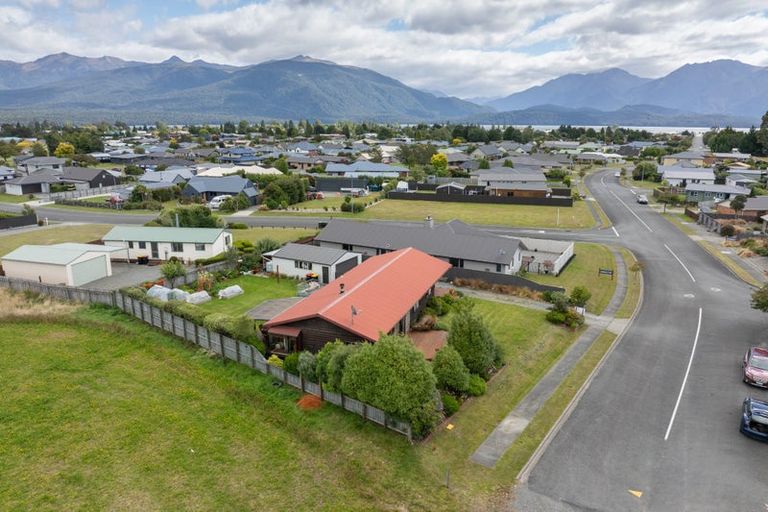 Photo of property in 91 Govan Drive, Te Anau, 9600