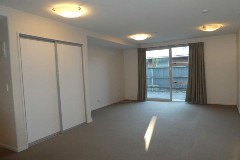 Photo of property in 4/14 Brougham Street, Addington, Christchurch, 8024