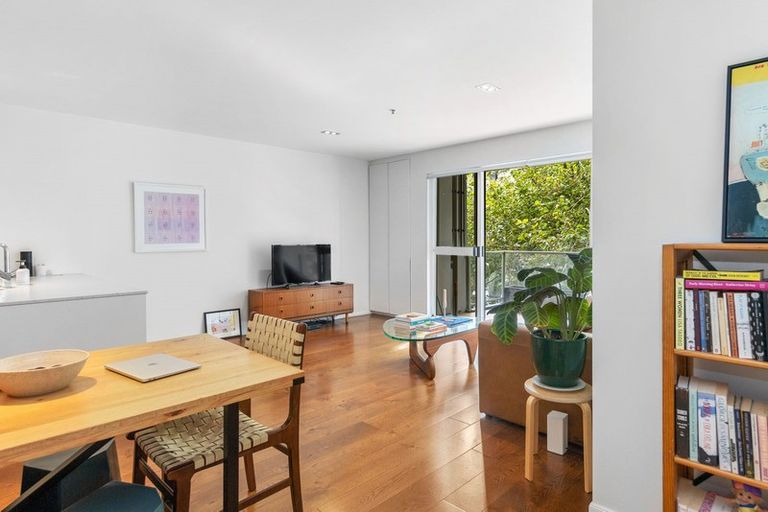 Photo of property in Highgate Towers, 1c/8 Howe Street, Freemans Bay, Auckland, 1011