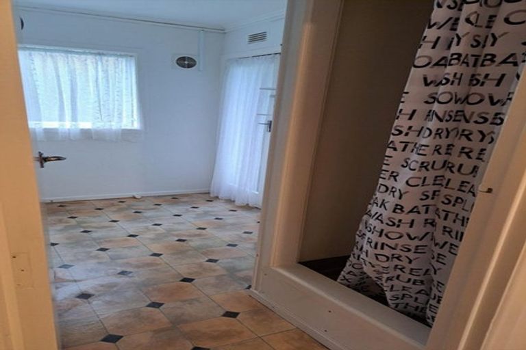 Photo of property in 14 Rodney Street, Otahuhu, Auckland, 1062