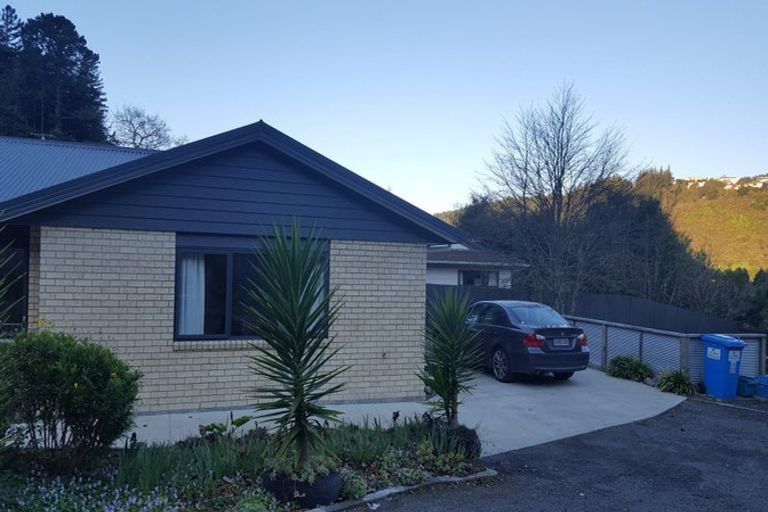 Photo of property in 38 Mcdougall Grove, Haywards, Lower Hutt, 5018