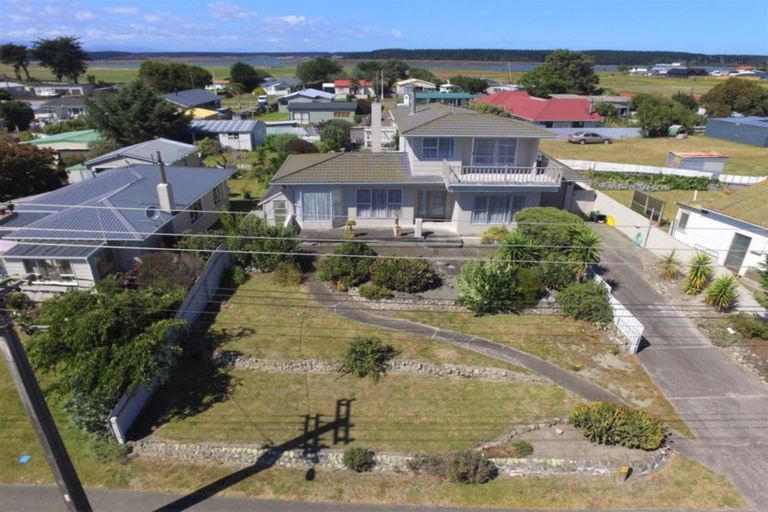 Photo of property in 36 Seabury Avenue, Foxton Beach, Foxton, 4815