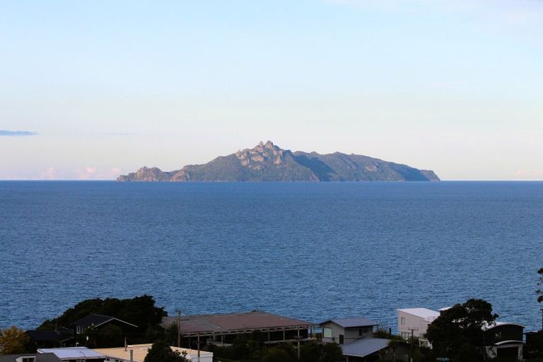 Photo of property in 4 Aquarius Lane, Langs Beach, 0582