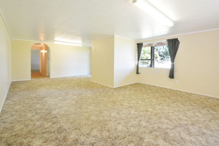 Photo of property in 339 Whitford Road, Whitford, Howick, 2571