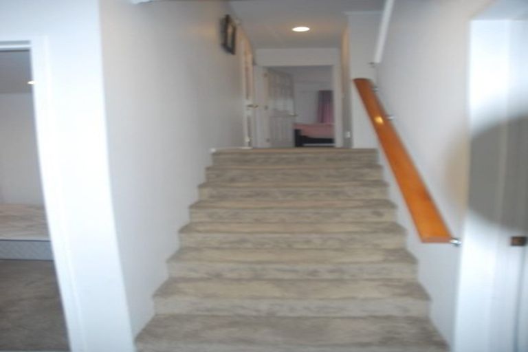 Photo of property in 14b Lesa Annis Place, Henderson, Auckland, 0612