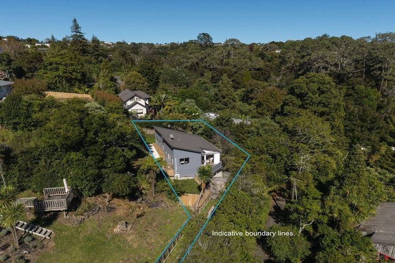 Photo of property in 168 Verbena Road, Birkdale, Auckland, 0626