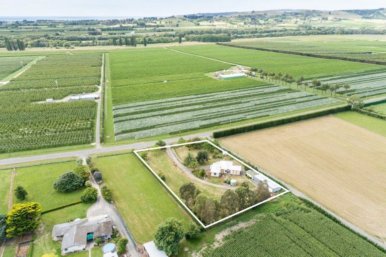 Photo of property in 178 Te Mata Mangateretere Road, Havelock North, 4180