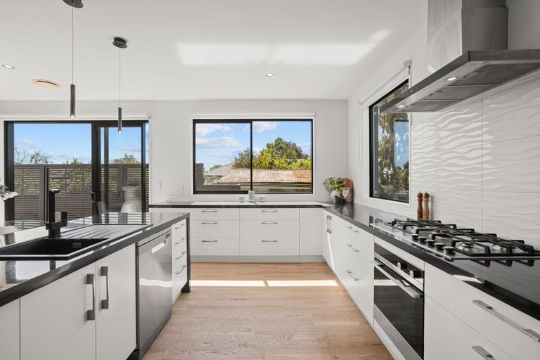 Photo of property in 39c Mackworth Street, Woolston, Christchurch, 8062