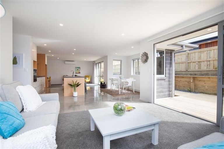 Photo of property in 61 Cyrus Street, Whalers Gate, New Plymouth, 4310