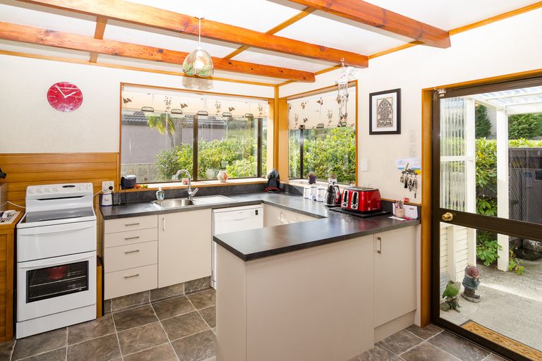 Photo of property in 18 Totness Street, Abbotsford, Dunedin, 9018