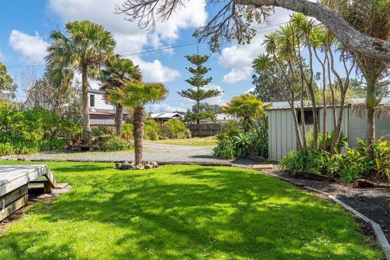Photo of property in 841 Cove Road, Waipu, 0582