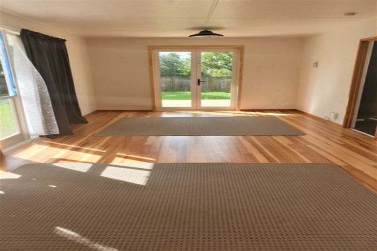 Photo of property in 22 Matai Street, Waiuku, 2123