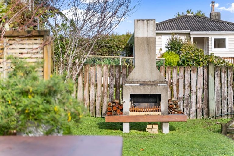 Photo of property in 38 Montgomery Avenue, Karori, Wellington, 6012