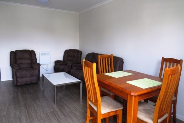 Photo of property in 9 Chiefs Court, Hamilton East, Hamilton, 3216