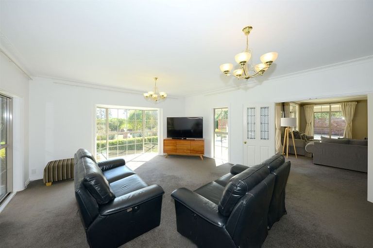 Photo of property in 68 Johns Road, Belfast, Christchurch, 8051