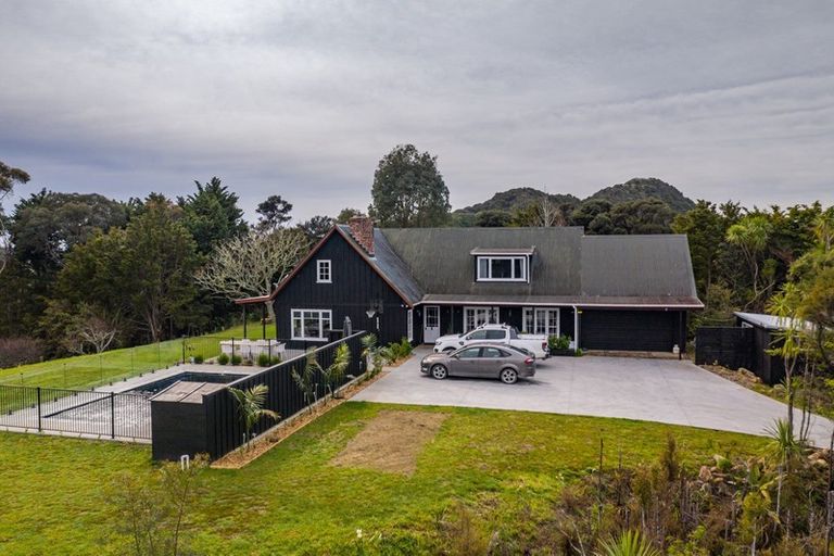 Photo of property in 200 Nook Road, Parua Bay, Whangarei, 0174