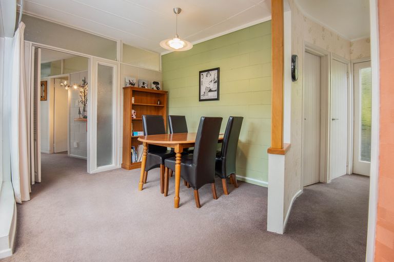 Photo of property in 122 Somerville Street, Andersons Bay, Dunedin, 9013