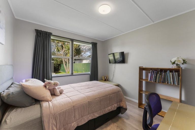 Photo of property in 14 Watt Street, Featherston, 5710