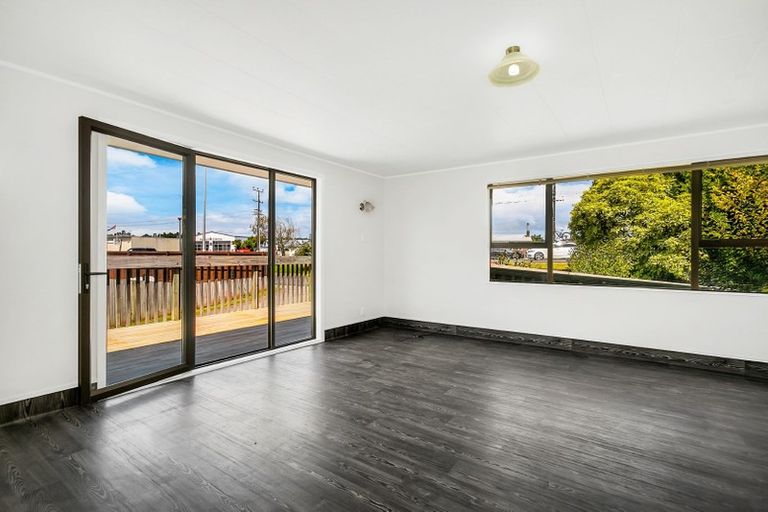 Photo of property in 344 Main Road, Huapai, Kumeu, 0810