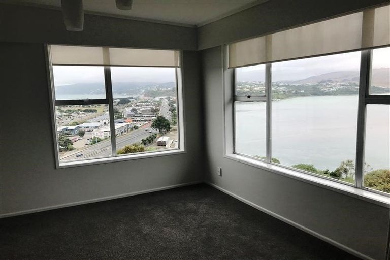 Photo of property in 58 Kiriwai Road, Paremata, Porirua, 5024