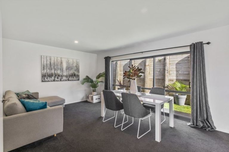 Photo of property in 8 Southill Way, Pyes Pa, Tauranga, 3112